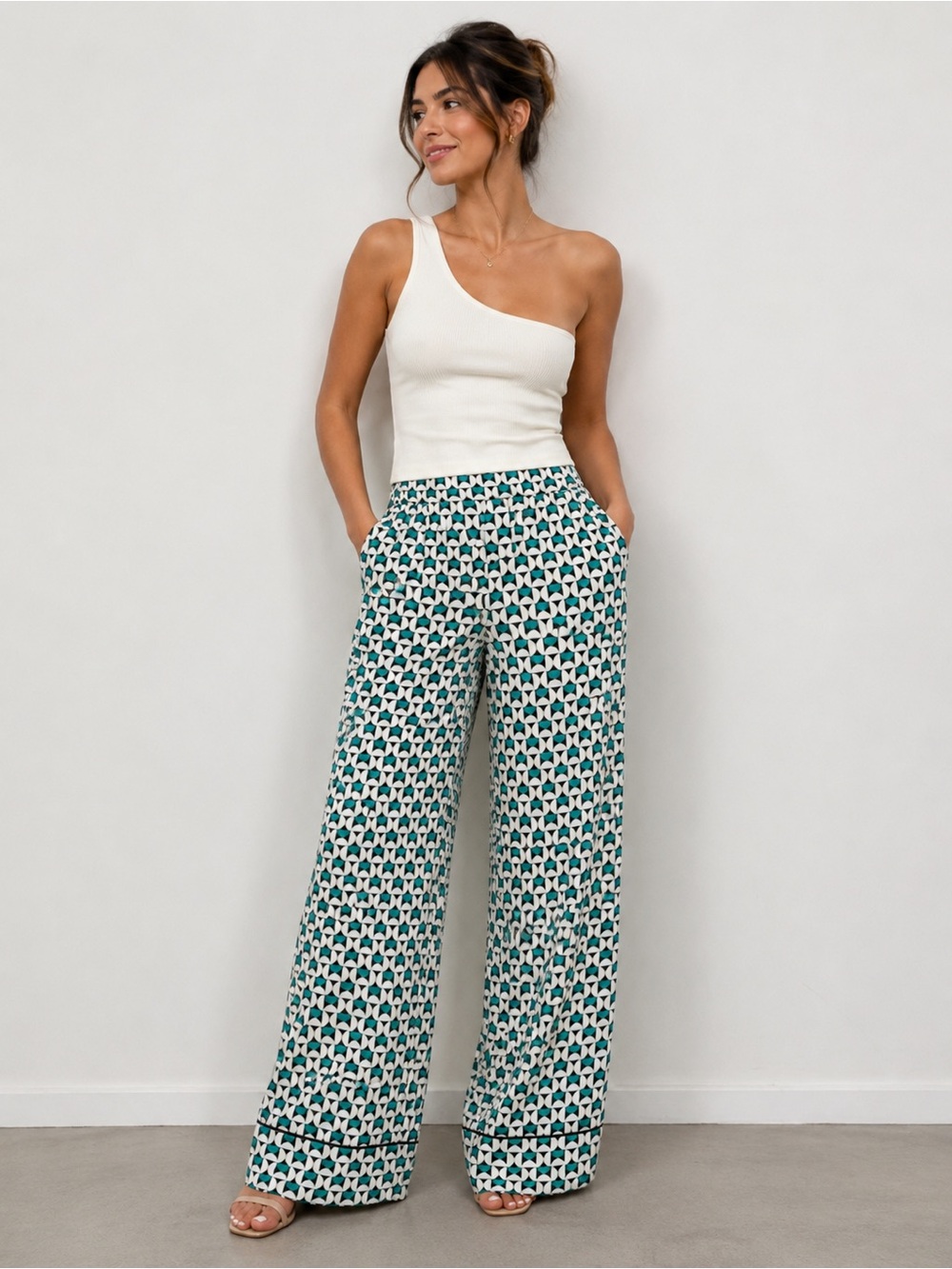 H&M Teal and White Wide Leg Geometric Print Pants